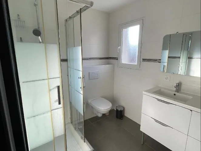 Maison Moderne Apartamento Saint-Genis-Laval